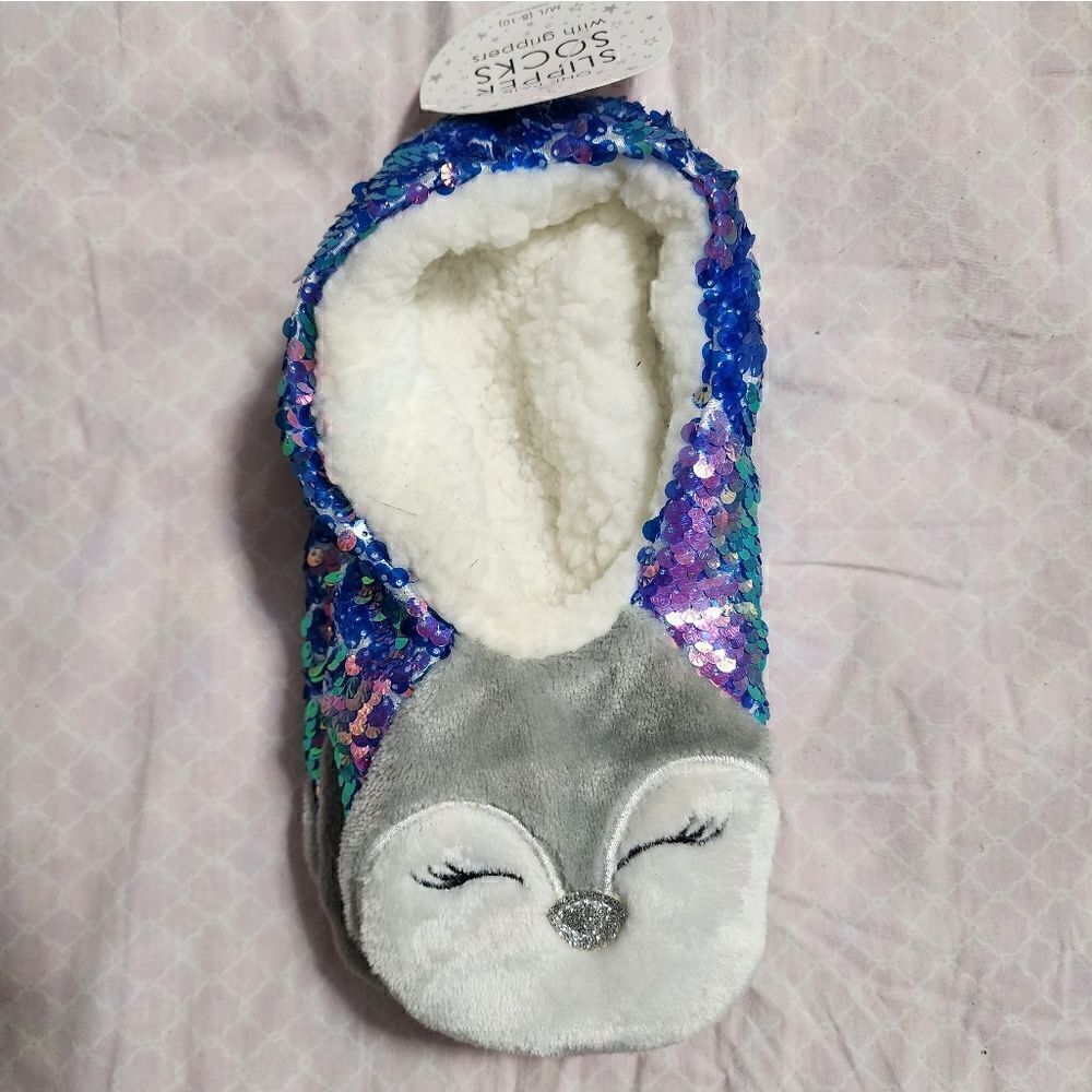 Nwt Women's Penguin Flip Sequin Pull-On Slipper Socks - Blue/Gray M/L 8-10